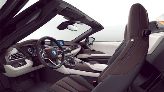 BMW I8-Roadster 2020 ภายใน 009