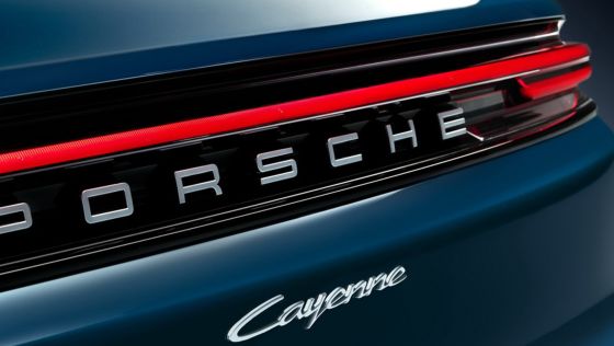 Porsche Cayenne Public 2023 ภายนอก 008
