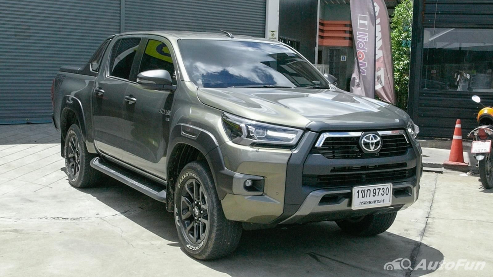 2020 Toyota Hilux Revo Double Cab 4x4 2.8 High AT ภายนอก 003