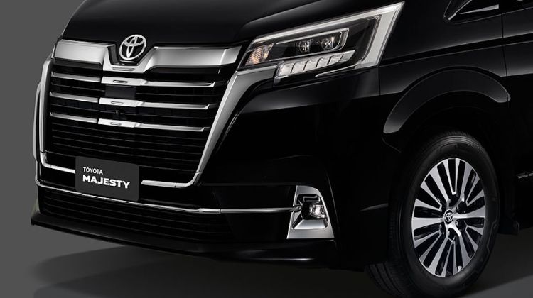 Review: Toyota Majesty รถตู้พรีเมียมสุดหรู