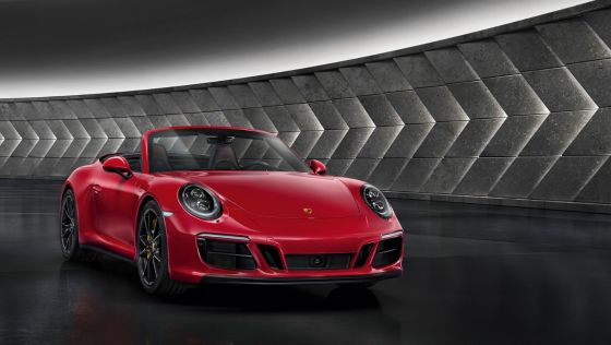 Porsche 911 2020 ภายนอก 005