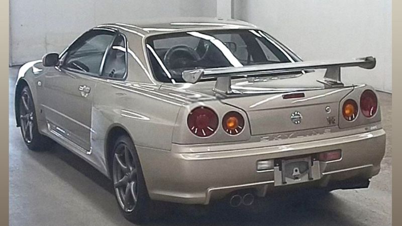สนใจไหม? ญี่ปุ่นเปิดขาย Nissan Skyline GT-R R34 M-Spec ไมล์แค่ 372 กม. แต่ราคาเริ่มที่ 15 ล้านบาท 02