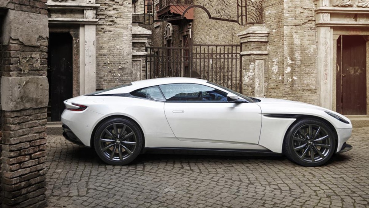 ข่าวรถยนต์:ส่องสเปครุ่นใหม่ 2020-2021 All New Aston Martin Db11 ด้วยราคาและตารางผ่อน 01