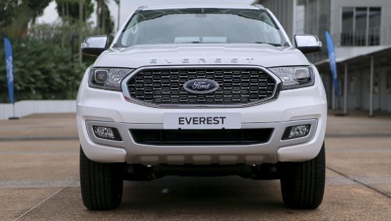2022 Ford Everest 2.0L Turbo Trend 4x2 10AT ภายนอก 002