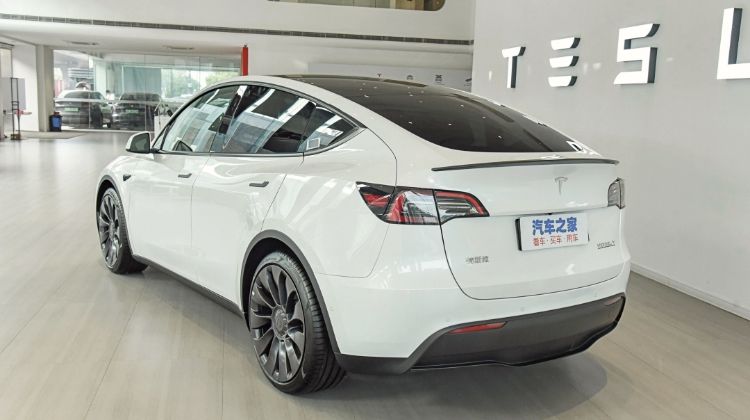 อีลอน มัสก์ไม่พูดเล่น Tesla Model Y ขึ้นราคาแล้วในจีน ย้อนดูราคาเดิมว่ามาไกลแค่ไหน