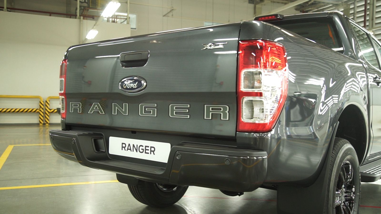 2021 Ford Ranger XLT ภายนอก 005