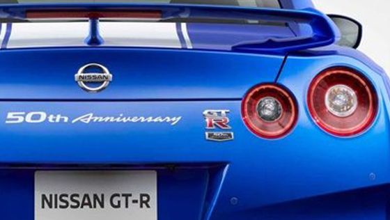 Nissan GT-R 2020 ภายนอก 005