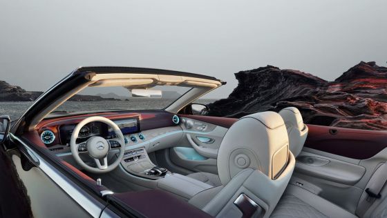 Mercedes-Benz E-Class Cabriolet 2020 ภายใน 002