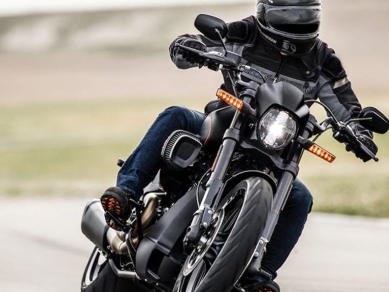 Harley-Davidson FXDR 114 2020 ภายนอก 005