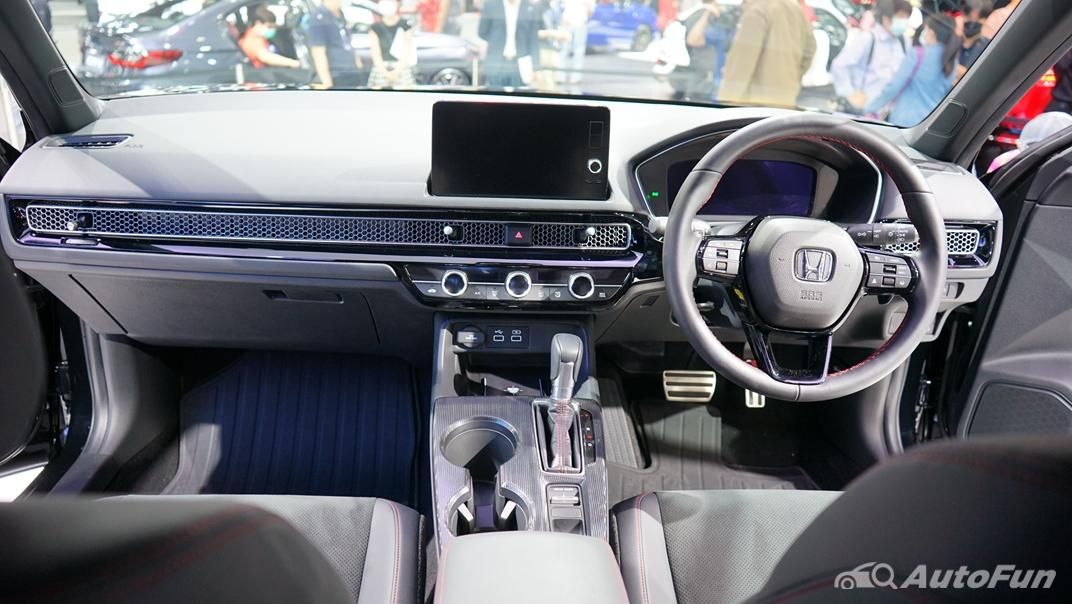 Honda Civic e:HEV 2022 ภายใน 001