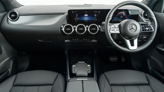 2021 Mercedes-Benz GLA-Class 200 Progressive ภายใน 009