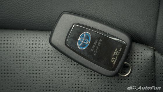 2022 Toyota C-HR Hybrid Premium Safety อื่นๆ 004