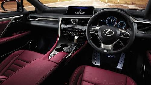 Lexus RX 2020 Interior 002