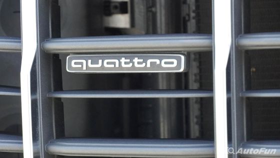2020 Audi Q7 3.0 45 TDI Quattro ภายนอก 007