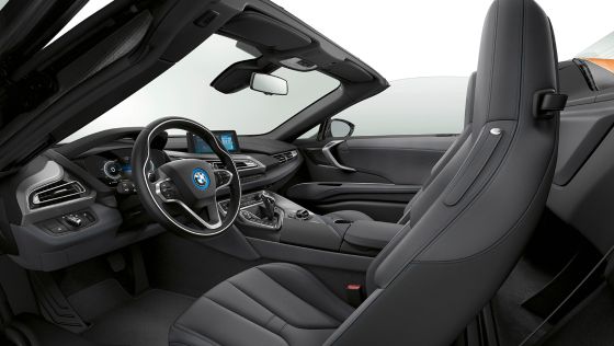 BMW I8-Roadster 2020 ภายใน 006