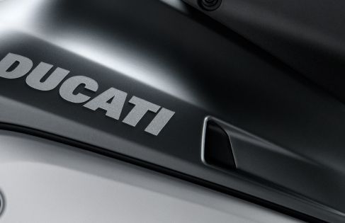 Ducati Multistrada V4s 2021 ภายนอก 006