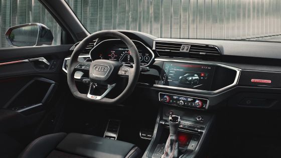 2021 Audi RS Q3 Sportback quattro ภายใน 002