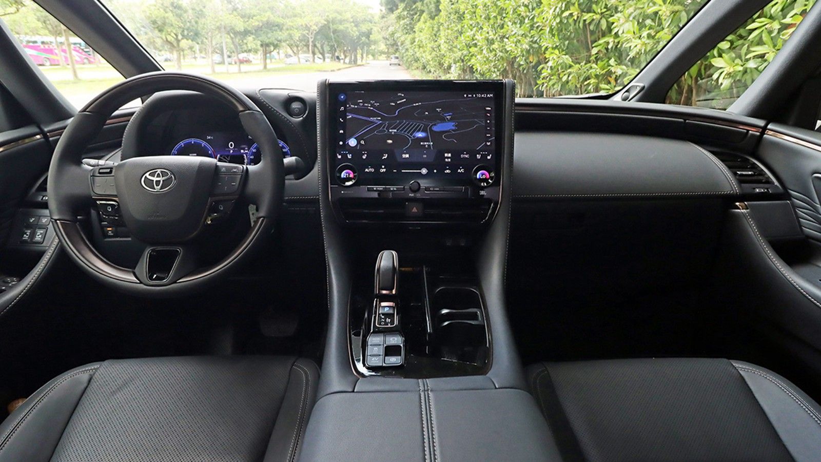 Toyota Alphard 2.5 HEV E-FOUR 2023 ภายใน 001