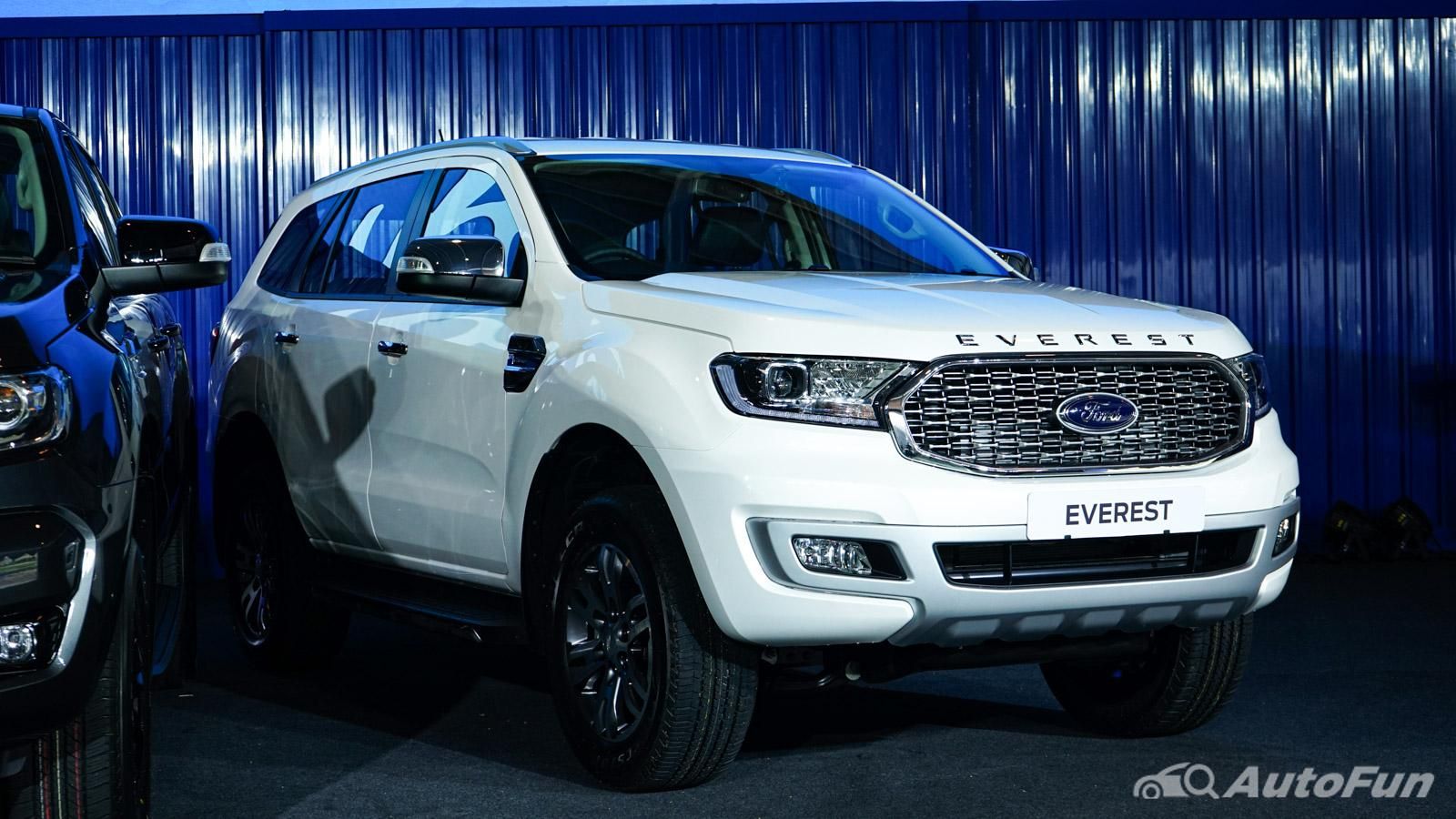 2021 Ford Everest 2.0L Bi-Turbo Titanium+ 4x4 10AT ภายนอก 005