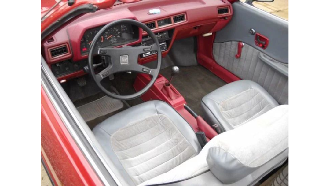 1981 Honda Prelude Convertible ถึงแม้จะมีแรงแค่ 72 ม้า แต่ความหายากเกินกว่าใคร