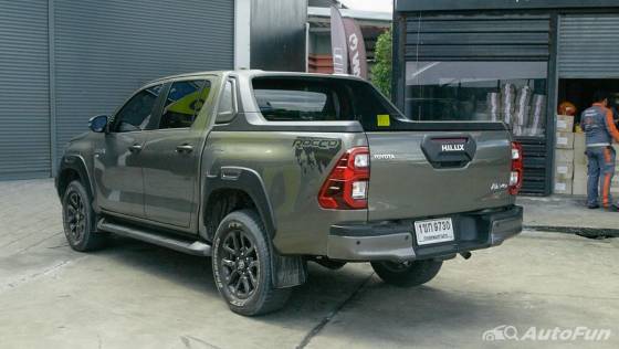 2020 Toyota Hilux Revo Double Cab 4x4 2.8 High AT ภายนอก 008