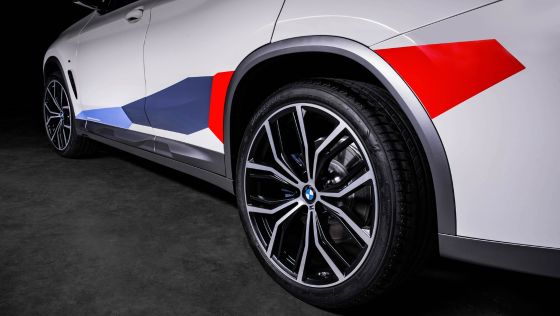 2021 BMW X4 xDrive20d M Sport X ภายนอก 007