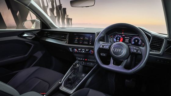 Audi A1 Sportback 2020 ภายใน 001