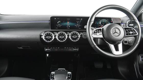 2021 Mercedes-Benz A-Class A 200 Progressive ภายใน 008