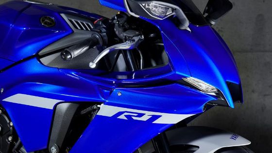 Yamaha YZF R1 2019 ภายนอก 004