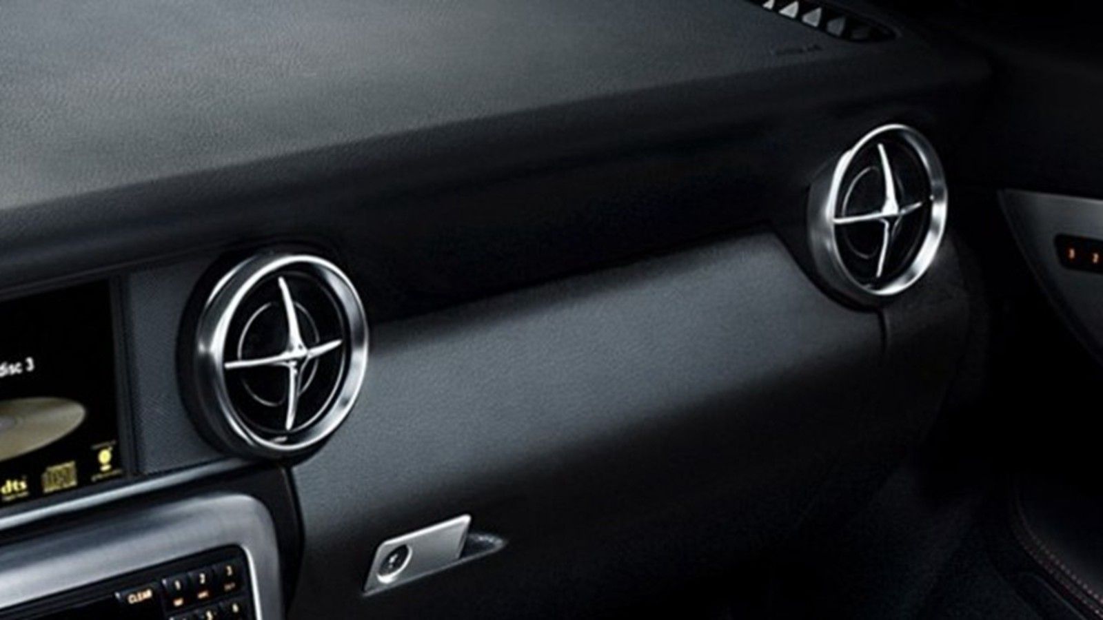 Mercedes-Benz SLK-Class 2020 ภายใน 001