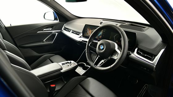 BMW X1 sDrive 20i x Line 2023 ภายใน 001
