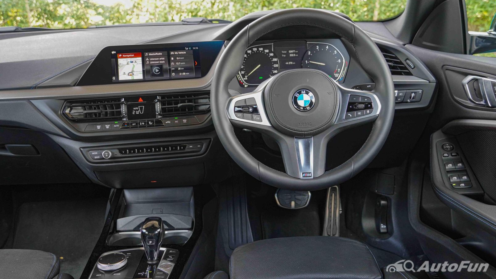 2022 BMW 2-Series-Gran Coupé 1.5 218i M Sport ภายใน 003