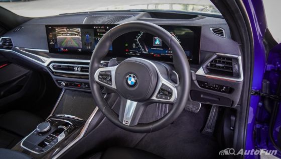 BMW 3-Series-Sedan M340i xDrive 2023 ภายใน 007