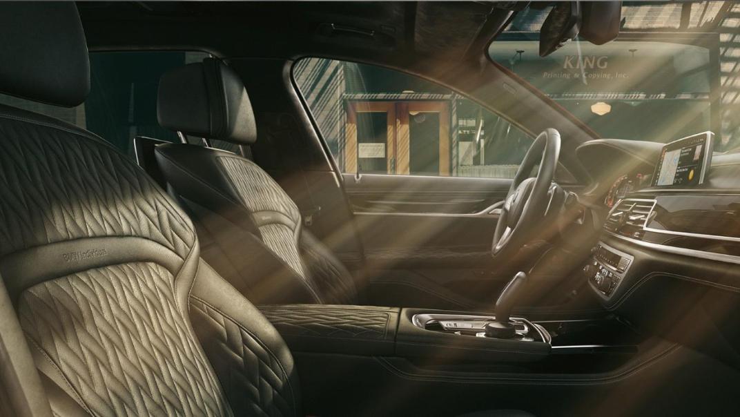 BMW 7-Series-Sedan 2020 Interior 002