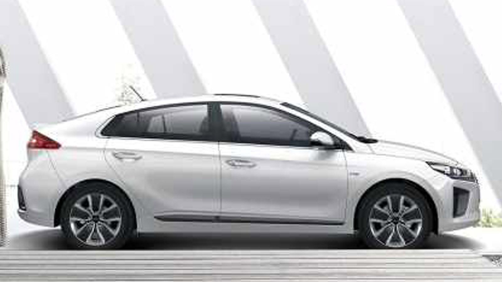 Hyundai Ioniq 2020 ภายนอก 001