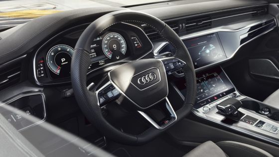 Audi A6 Avant 2020 ภายใน 006