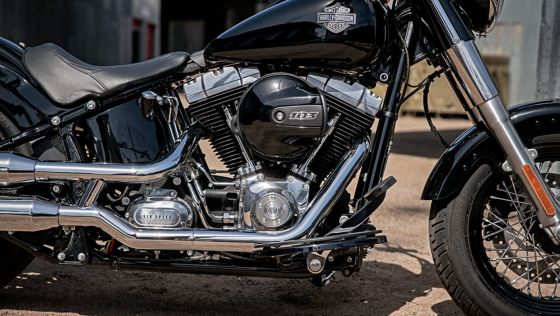 Harley-Davidson Softail Slim 2023 ภายนอก 005