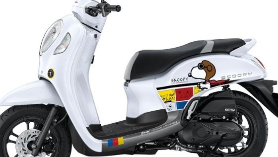 Honda Scoopy Snoopy Limited Edition 2021 ภายนอก 006