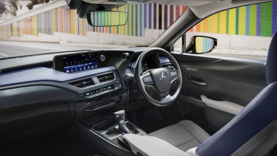 Lexus UX 2020 ภายใน 002
