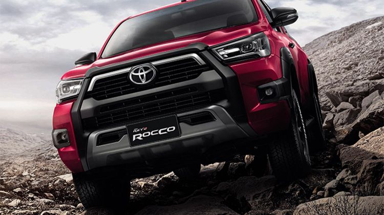 REVIEW: New 2020 Toyota Hilux REVO Rocco แต่งหล่อ พร้อมลุย ราคาวิ่งฉุย 1.239 ล้านบาท