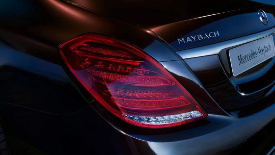 Mercedes-Benz Maybach S-Class 2020 ภายนอก 008