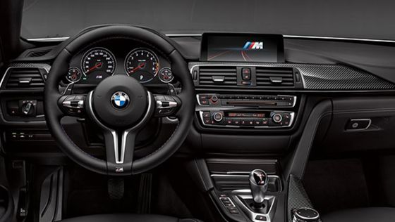 BMW M4-Coupe 2020 ภายใน 003