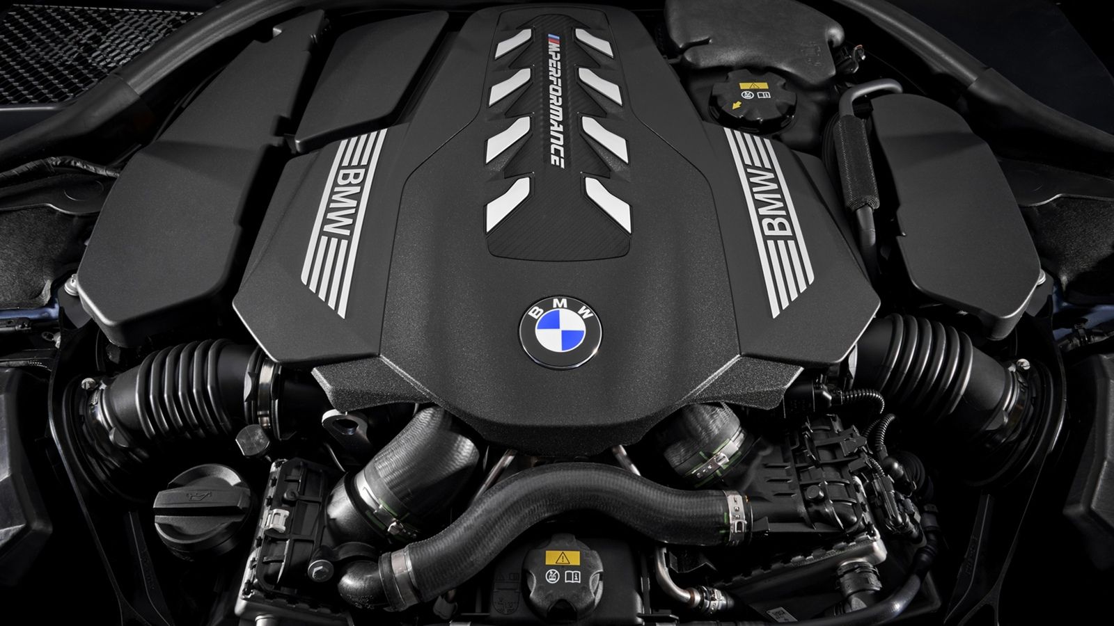 2021 BMW 8 Series Coupe M850i xDrive อื่นๆ 001