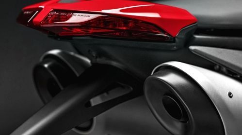 Ducati Hypermotard 950 RVE 2021 ภายนอก 010