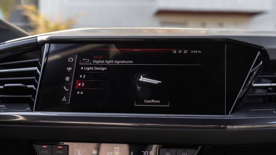2023 Audi Q4 e-tron Upcoming ภายใน 003