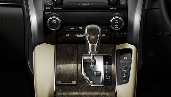 Toyota Alphard 2020 ภายใน 007