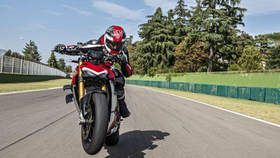 Ducati Streetfighter V4 2019 ภายนอก 006