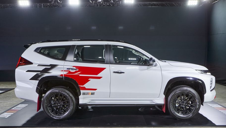 Mitsubishi Pajero Sport 2.4D GT-Premium 4WD (Elite Edition) 2022