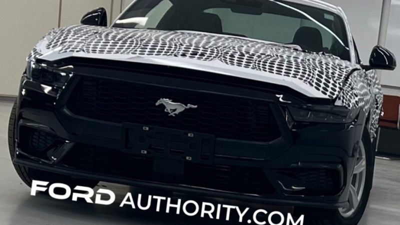 หลุดถึง 2 ครั้ง กับหน้าตา 2024 Ford Mustang เจนใหม่ ที่ดูหล่อ ดุดันกว่าเดิม 02
