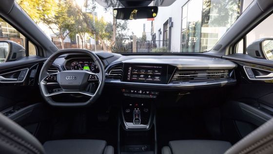 2023 Audi Q4 e-tron Upcoming ภายใน 001